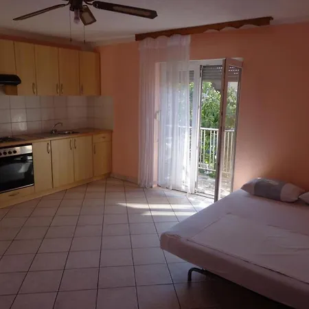 Popi - One Bedroom With Balcony 2 * Vodice